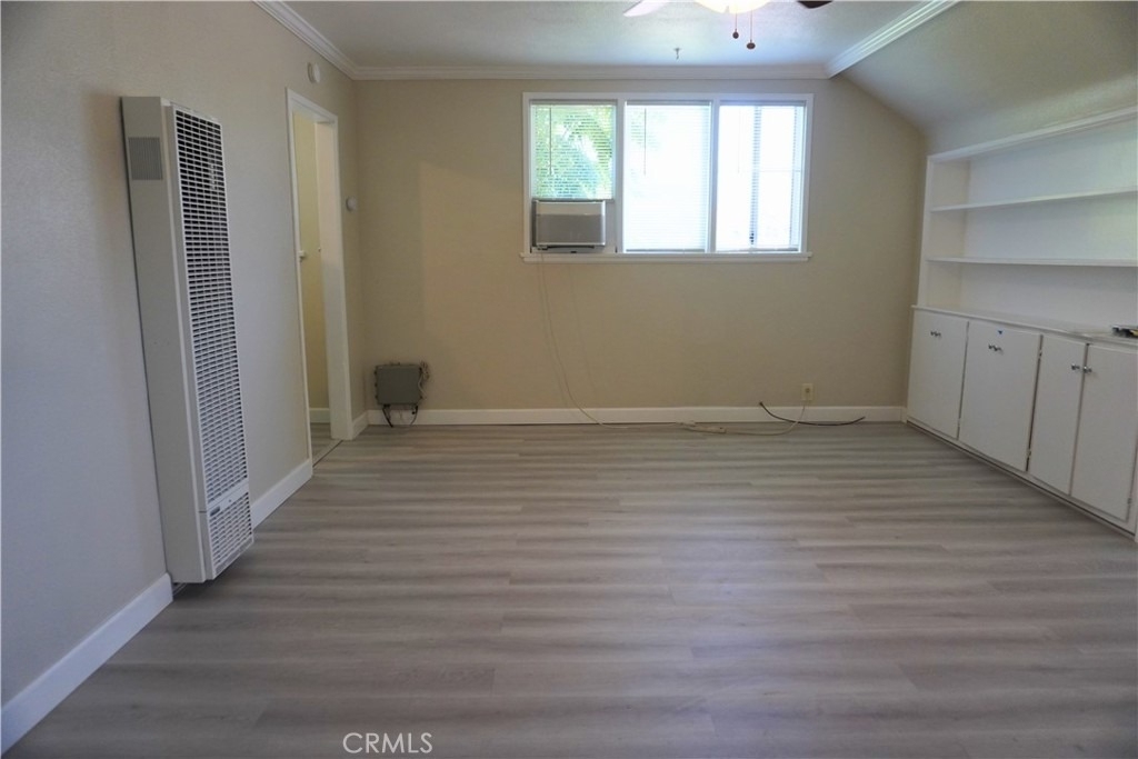 1234 W 8th Street - Photo 9