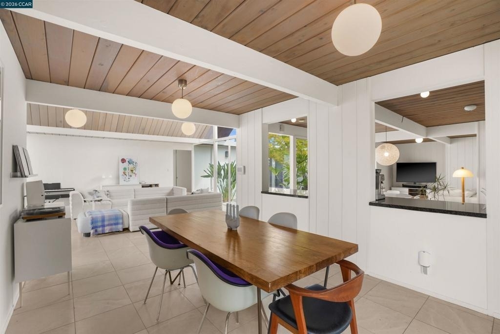 8021 Shay Dr - Photo 12