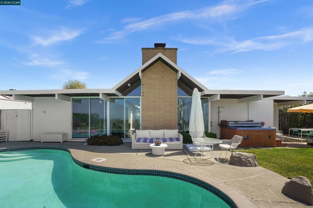 8021 Shay Dr - Photo 46