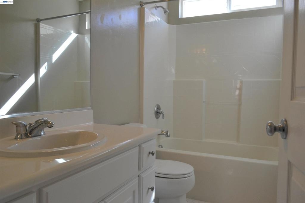 1336 Tiffany Dr - Photo 11