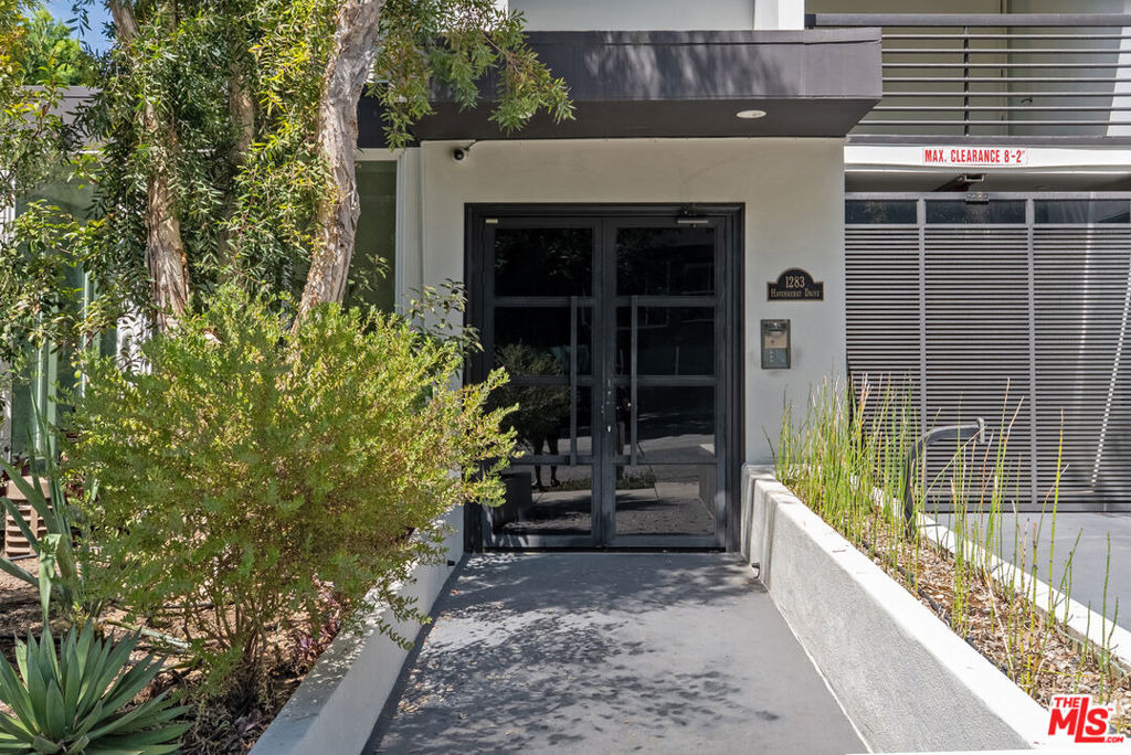 1283 Havenhurst Drive - Photo 32