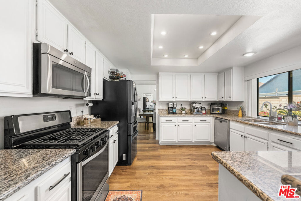 43258 33rd Street - Photo 13