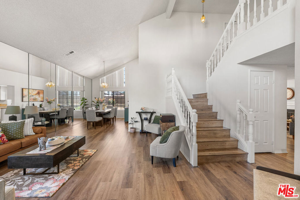 43258 33rd Street - Photo 3