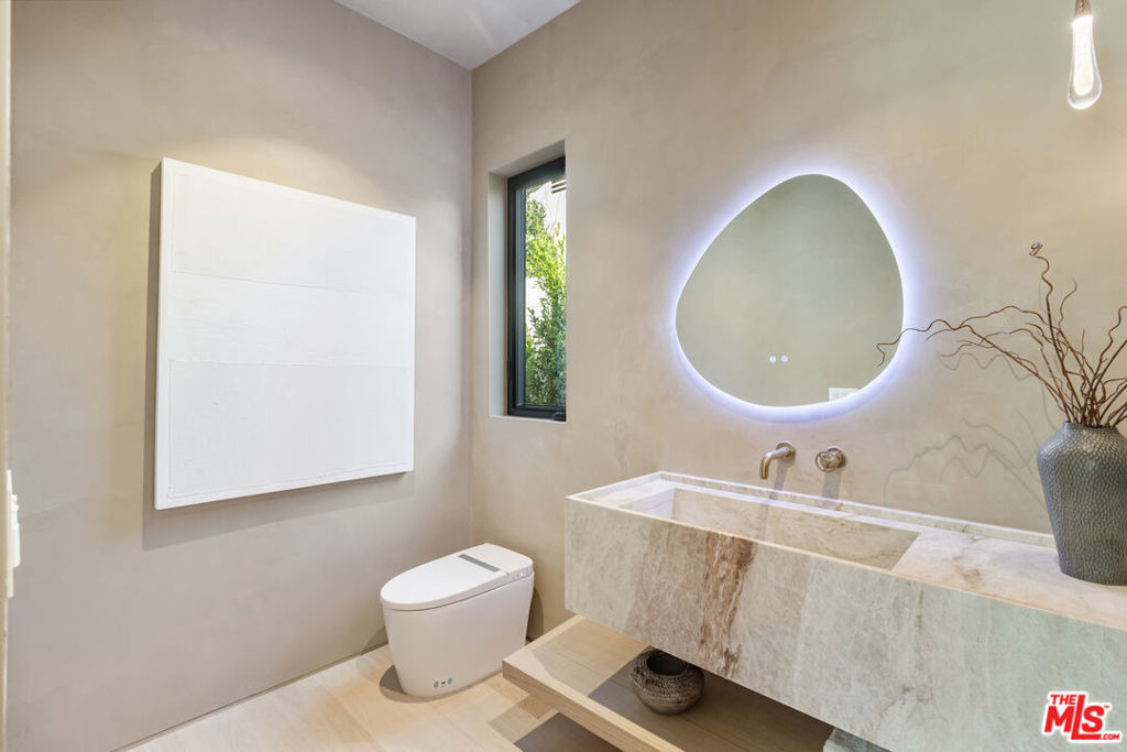15721 Addison Street - Photo 34