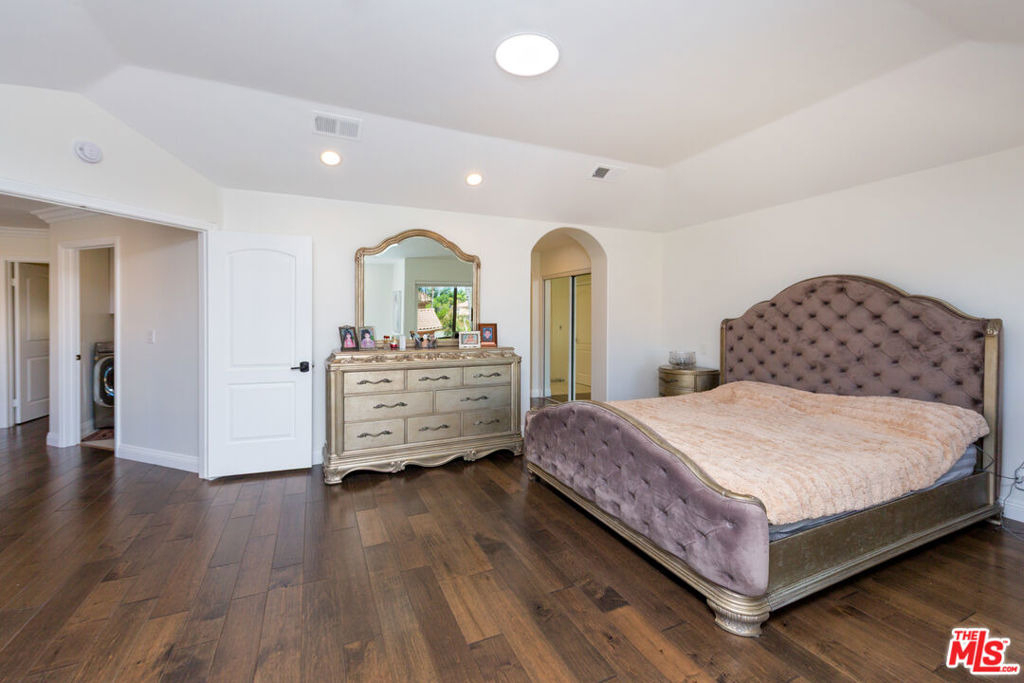 5711 Aura - Photo 25