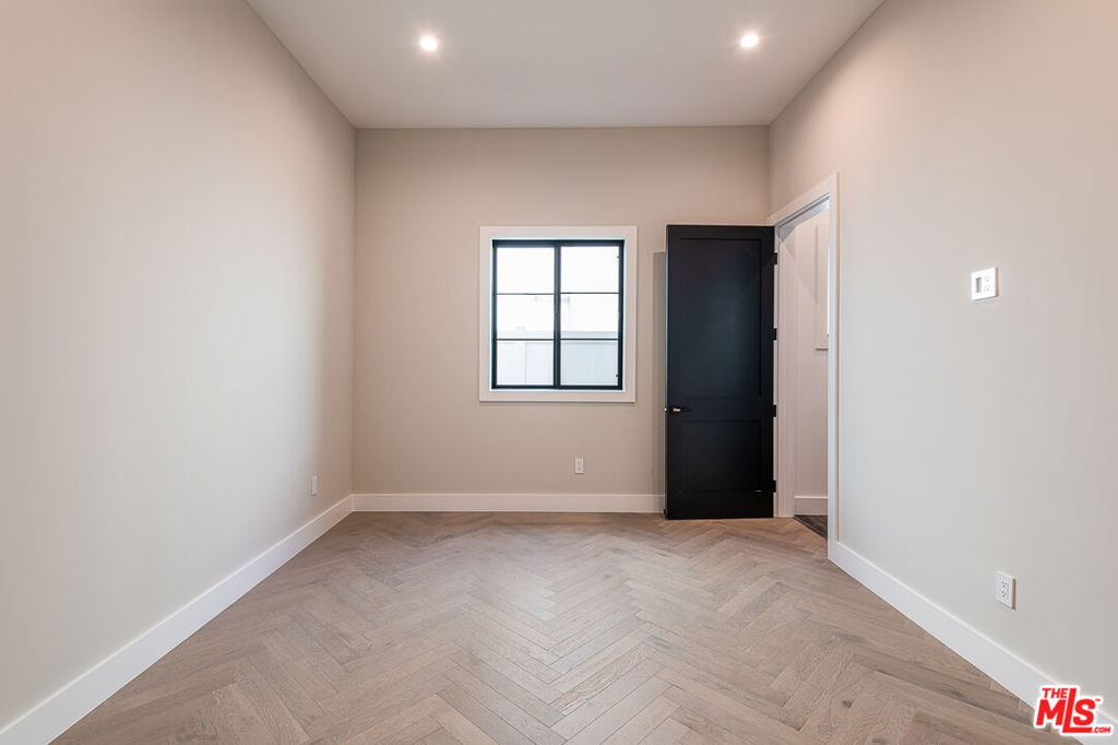 14752 Hartsook Street - Photo 19