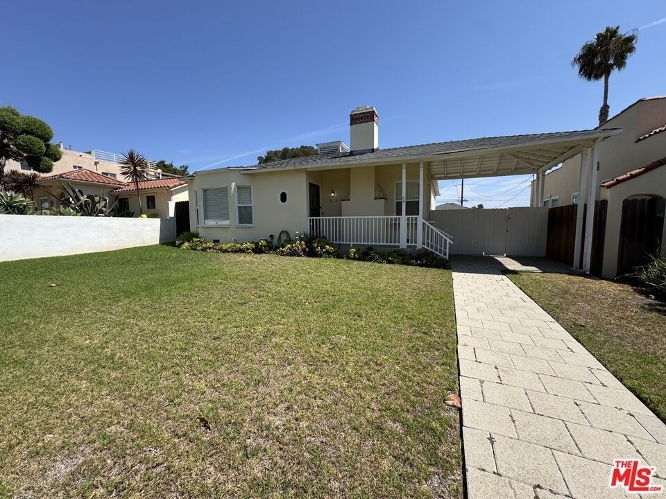 823 23rd Street - Photo 0