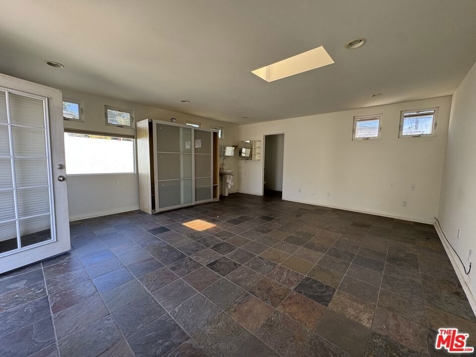 823 23rd Street - Photo 13