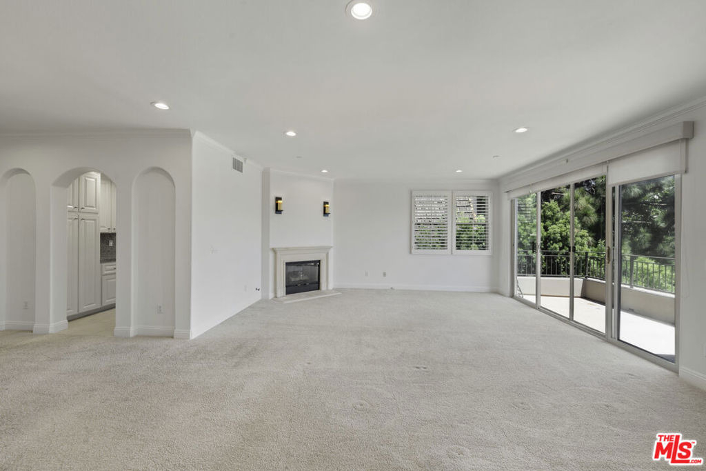 1820 Benecia Avenue - Photo 33