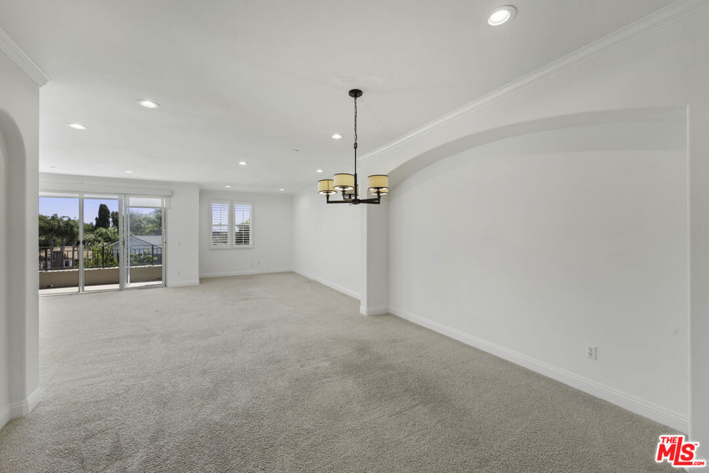 1820 Benecia Avenue - Photo 19