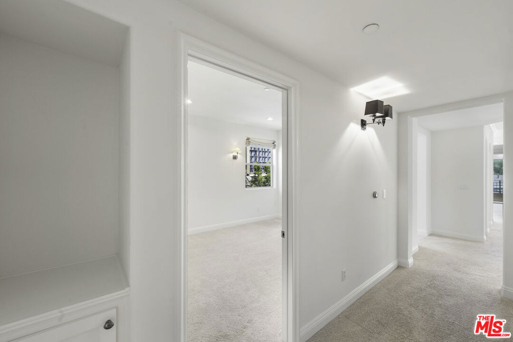 1820 Benecia Avenue - Photo 52