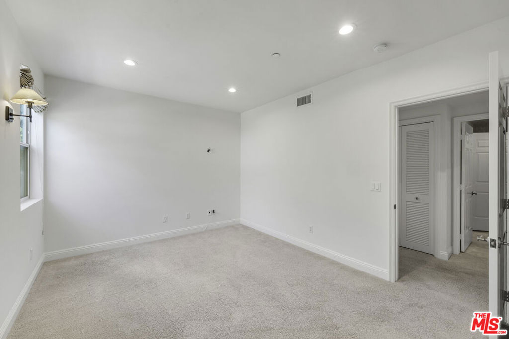 1820 Benecia Avenue - Photo 56