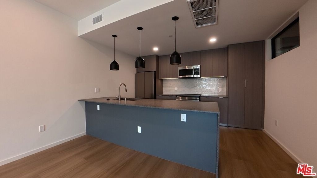 5119 Colfax Avenue - Photo 31