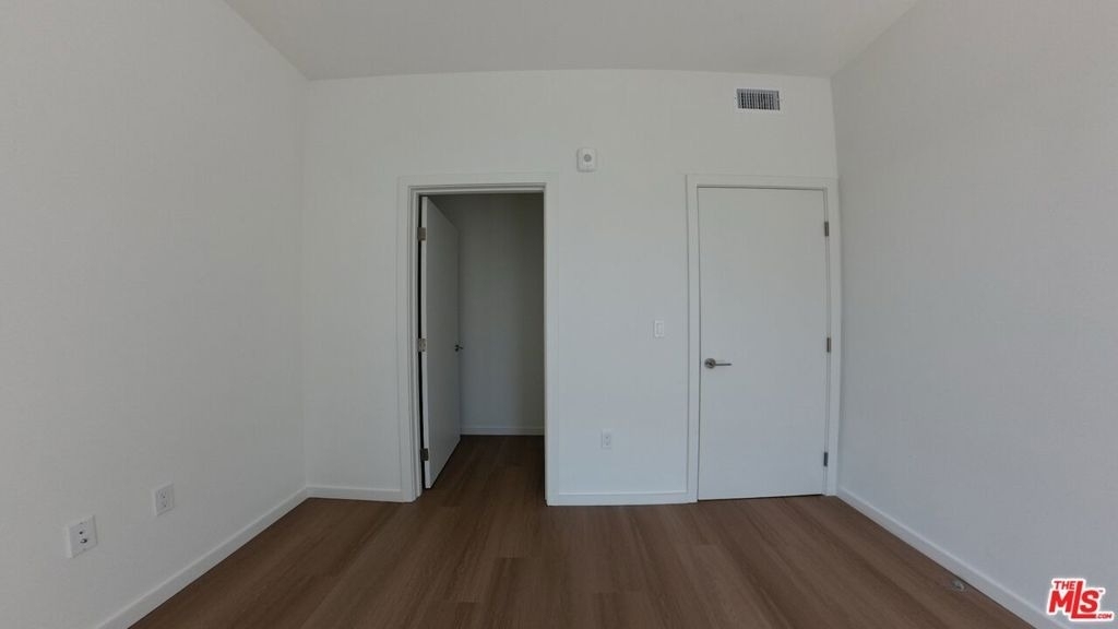 5119 Colfax Avenue - Photo 15