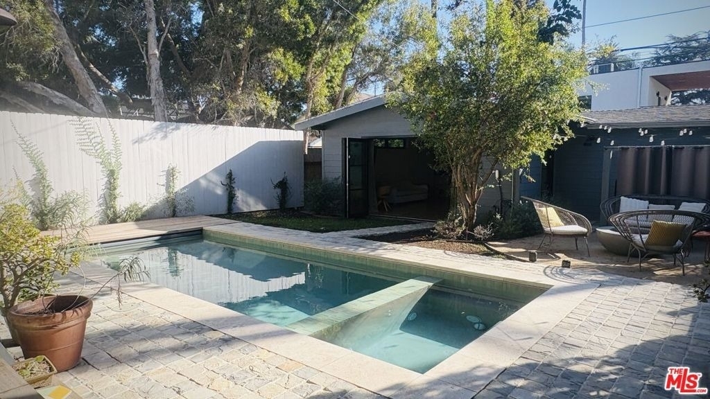 2417 Walgrove Avenue - Photo 22