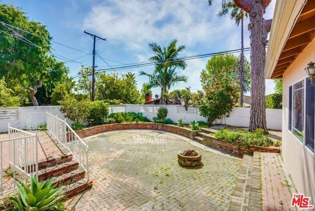 7230 W 90th Street - Photo 23