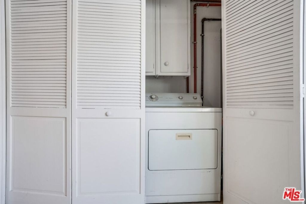 7230 W 90th Street - Photo 21