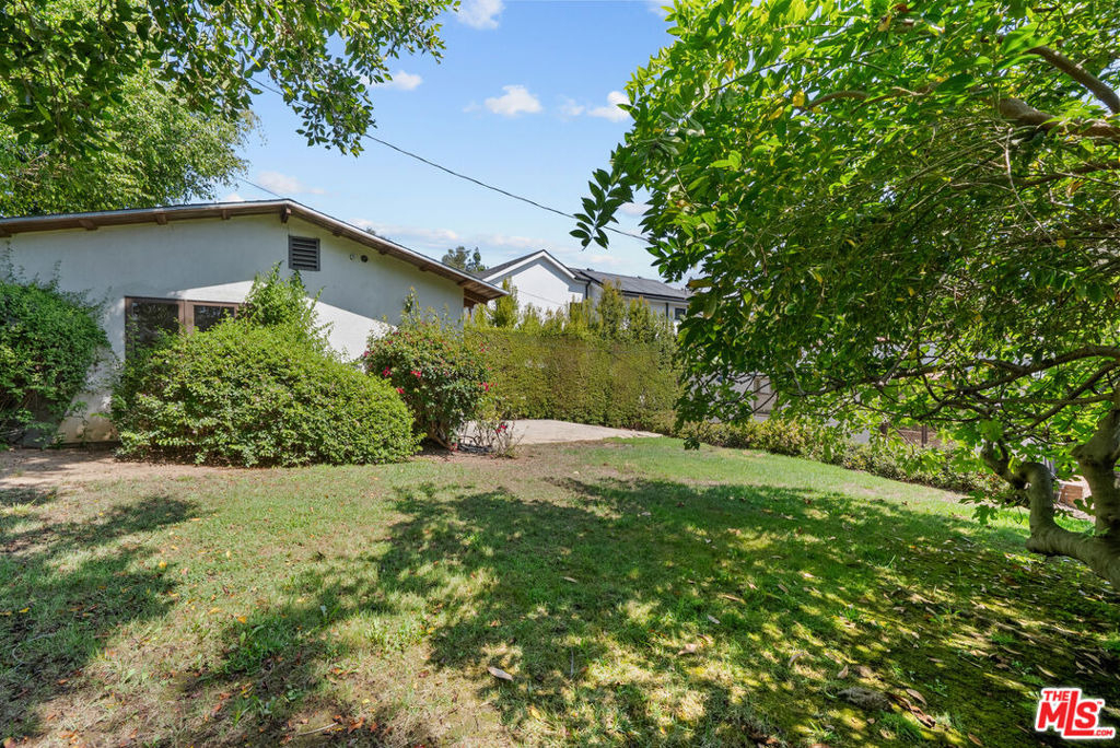 2569 Patricia Avenue - Photo 40