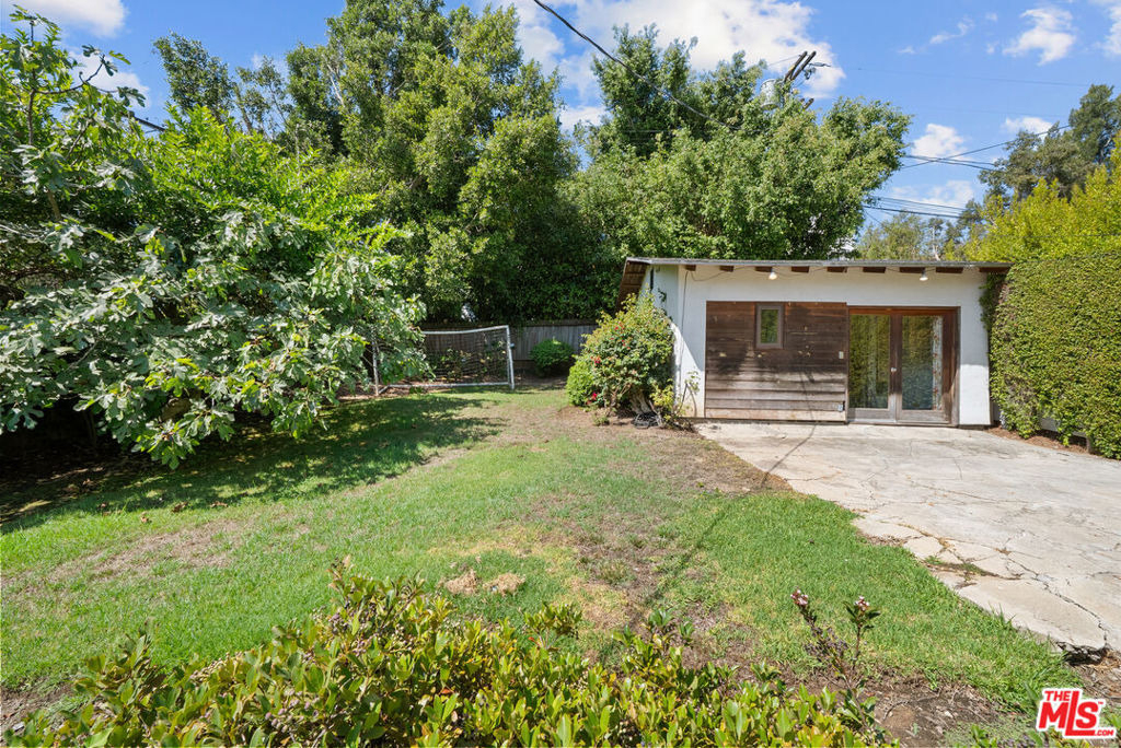 2569 Patricia Avenue - Photo 45