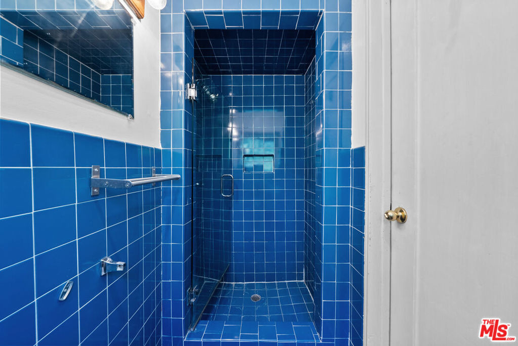 2569 Patricia Avenue - Photo 31