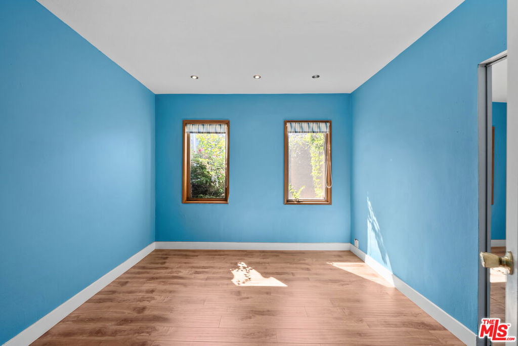 2569 Patricia Avenue - Photo 23