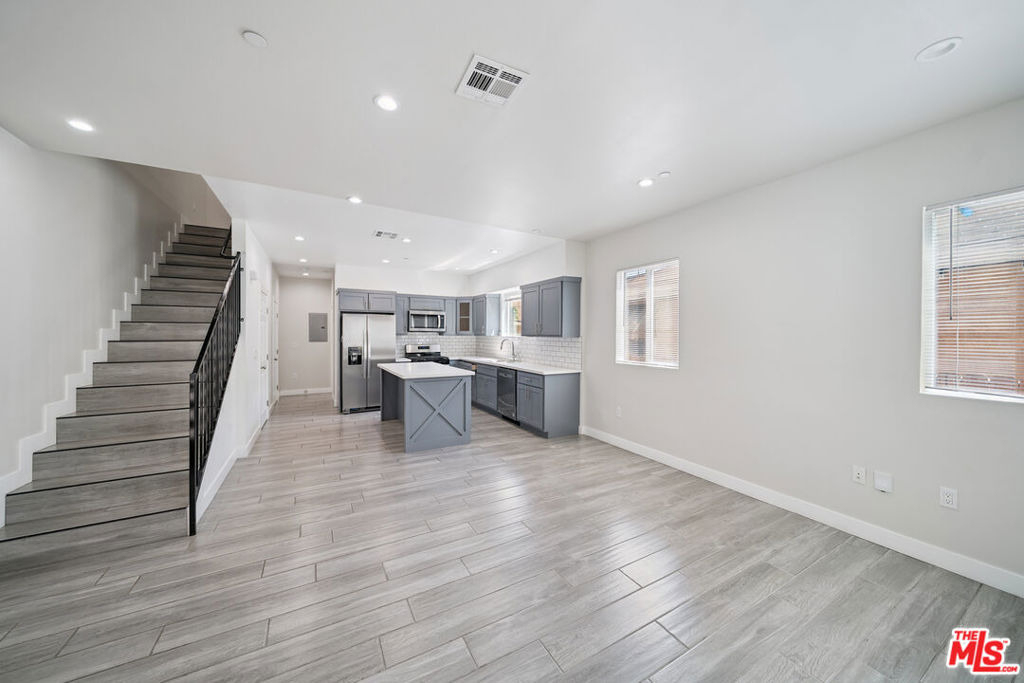 1123 Browning Boulevard - Photo 5