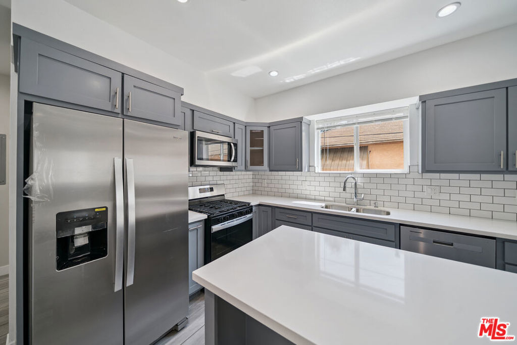 1123 Browning Boulevard - Photo 6