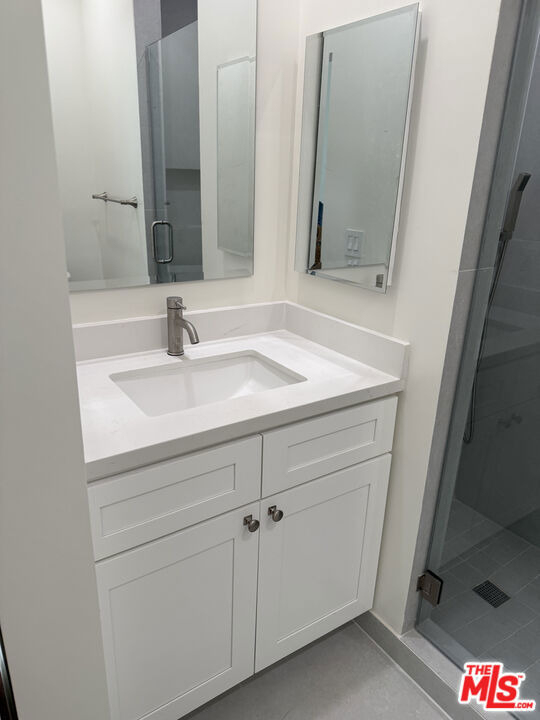 153 S Gramercy Place - Photo 17