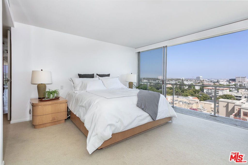535 Ocean Avenue - Photo 10
