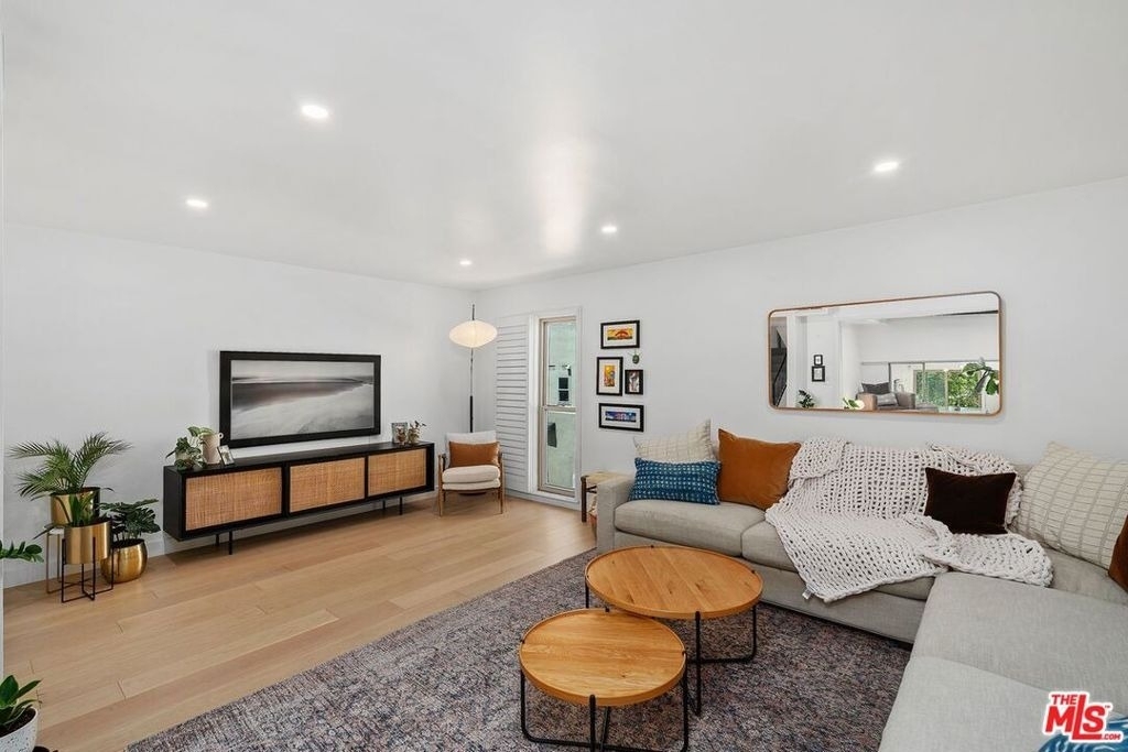 11260 Overland Avenue - Photo 15