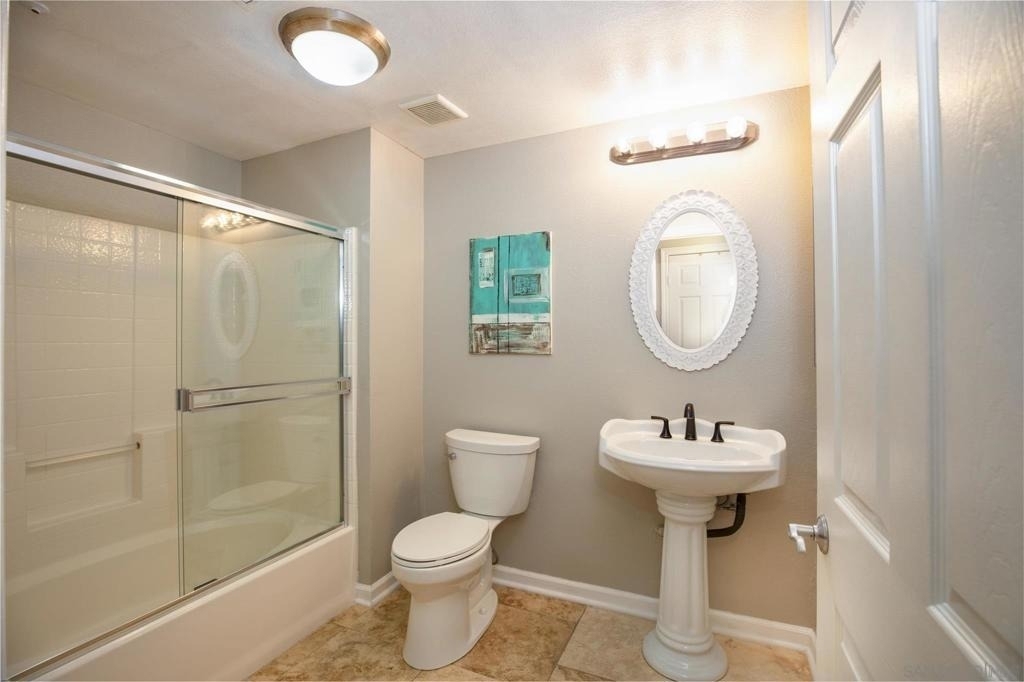 1400 Broadway - Photo 11