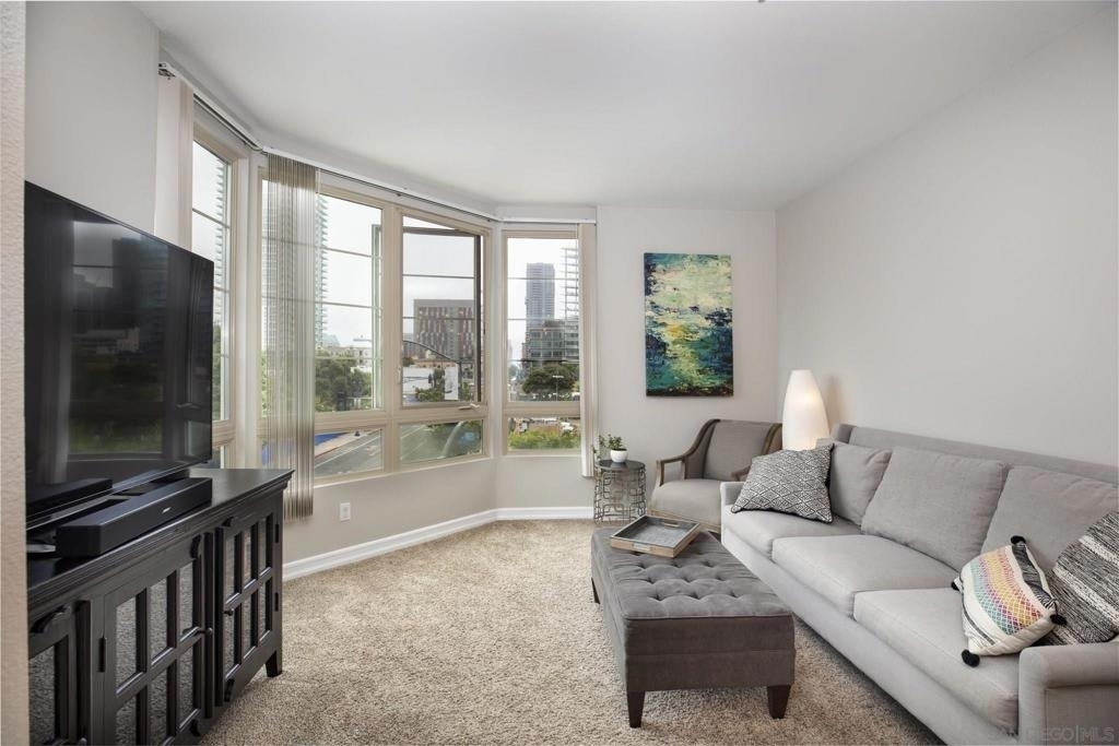 1400 Broadway - Photo 5