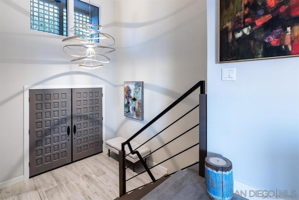1060 America Way - Photo 17