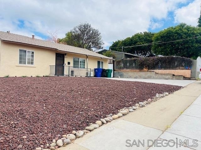 8044 Solana St - Photo 29