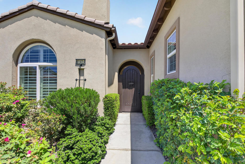 61414 Topaz Drive - Photo 1