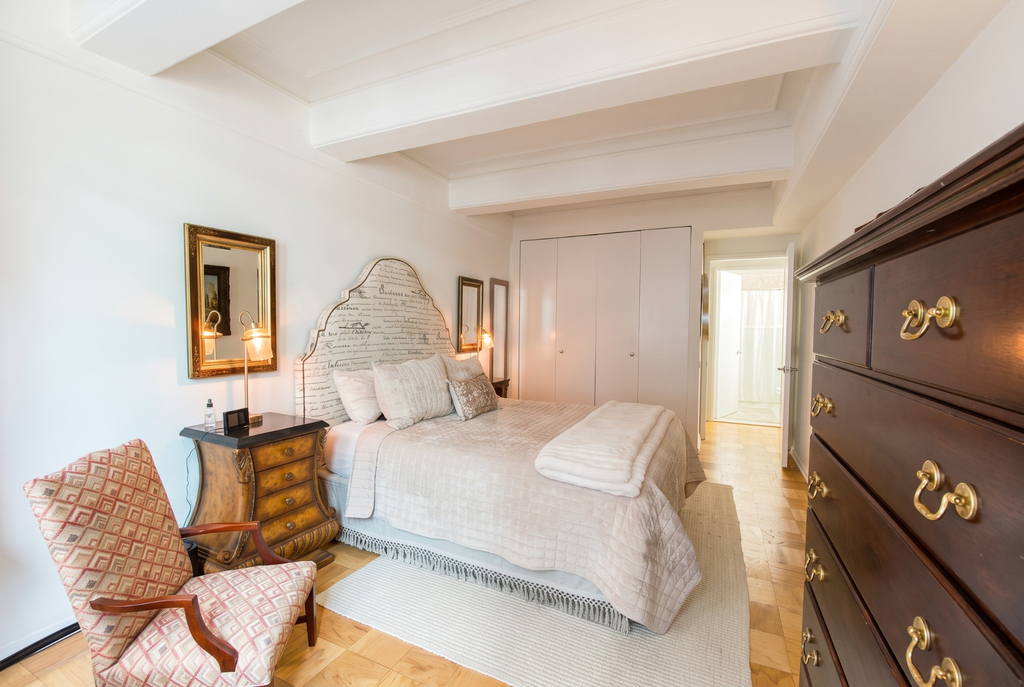 101 West 55th Street - Photo 3