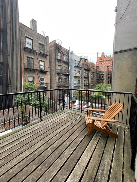 67 West 89th Street - Photo 10