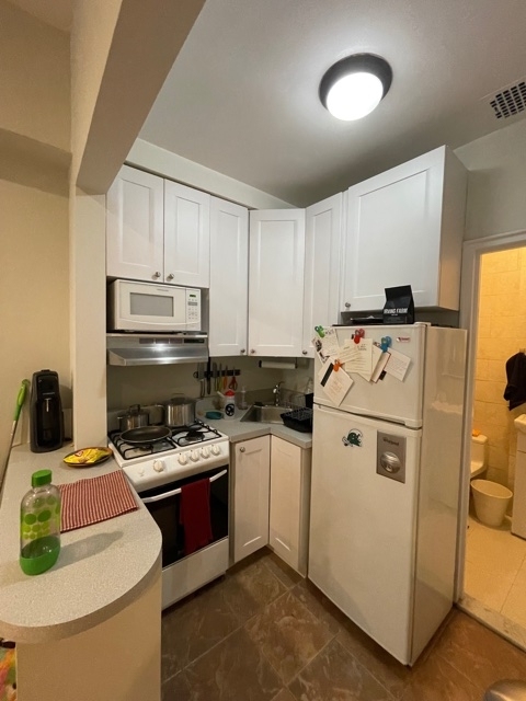 67 West 89th Street - Photo 6