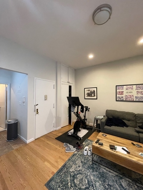67 West 89th Street - Photo 2