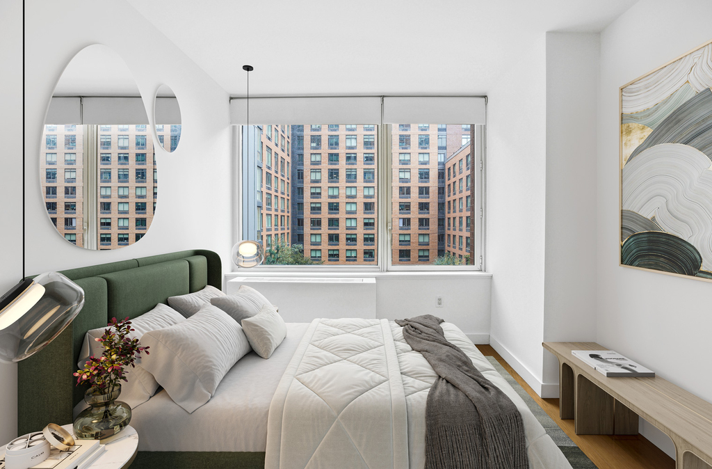 West 45 st - Photo 3