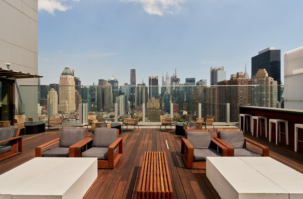West 45 st - Photo 9