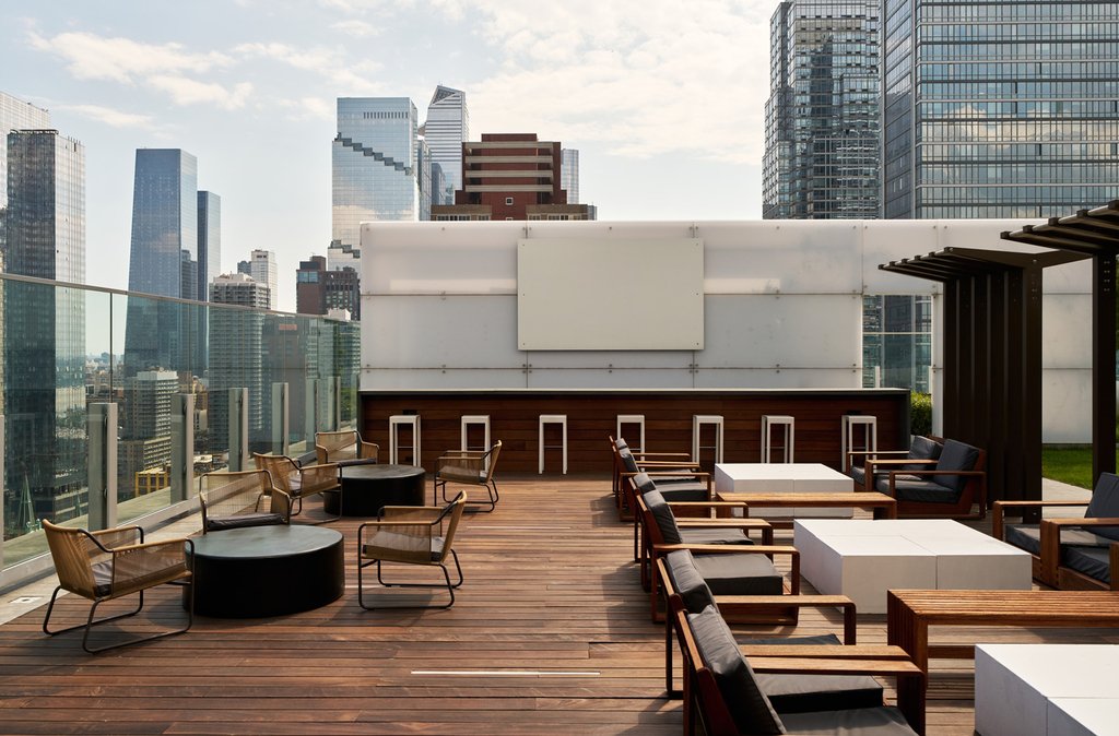 West 45 st - Photo 10