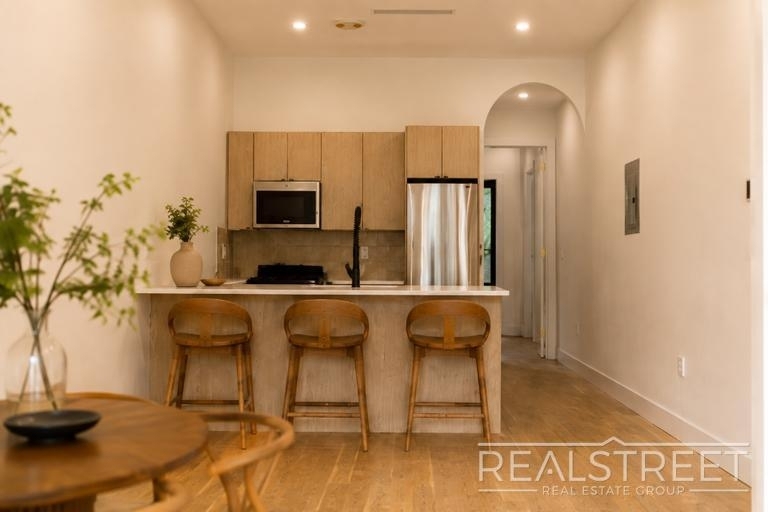 1267 Bergen Street - Photo 3