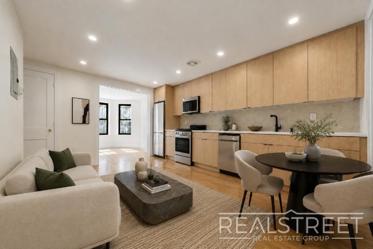 1267 Bergen Street - Photo 0