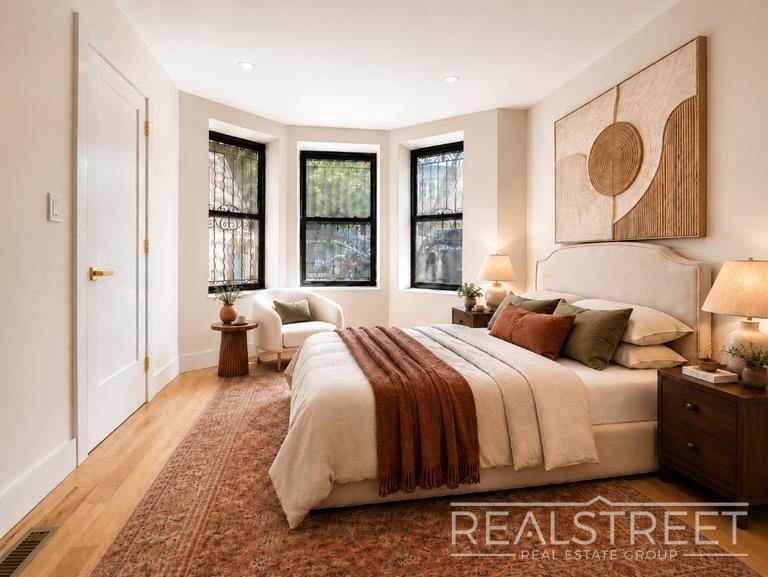 1267 Bergen Street - Photo 1