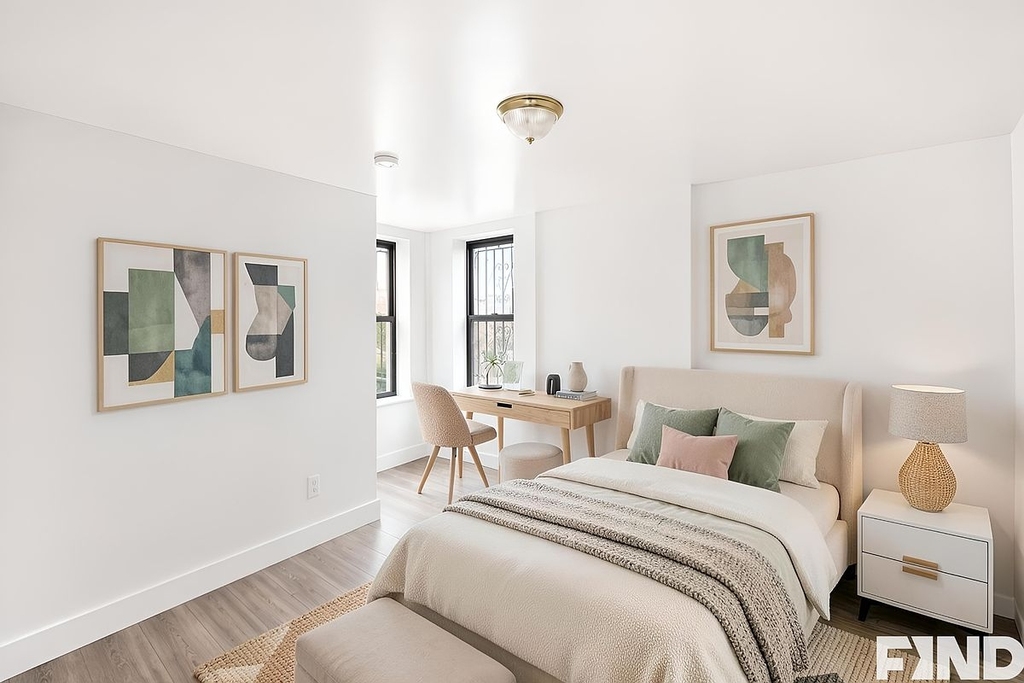5th Avenue - Photo 2