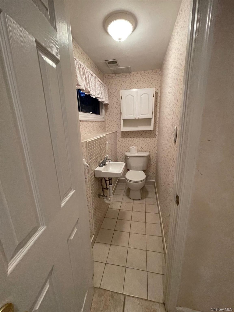 18 Greenwich Road - Photo 10