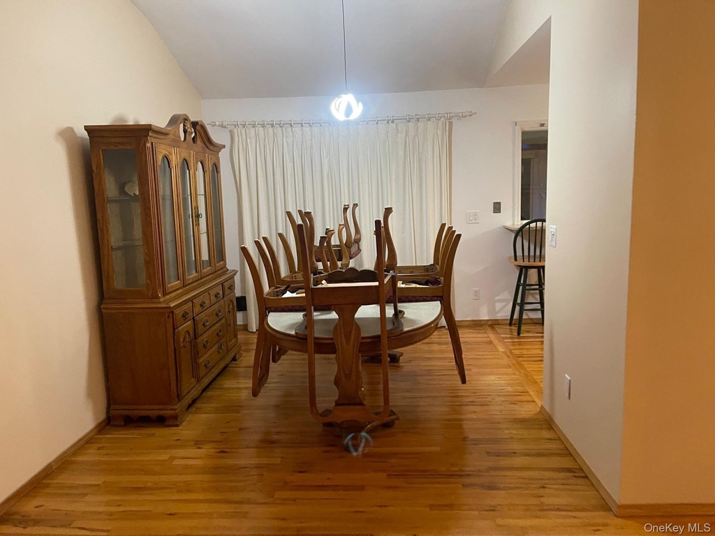 18 Greenwich Road - Photo 6