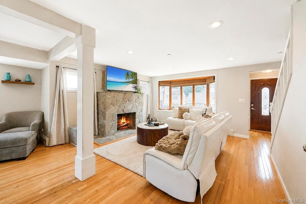 308 Bedell Street - Photo 9