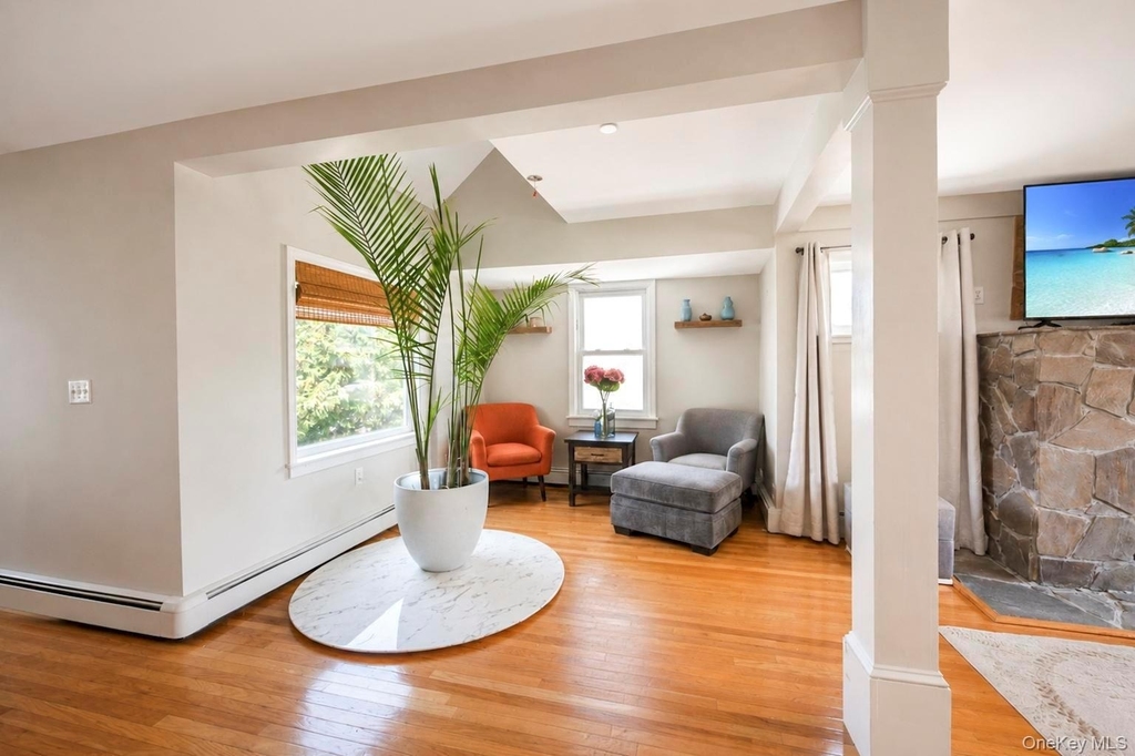 308 Bedell Street - Photo 14